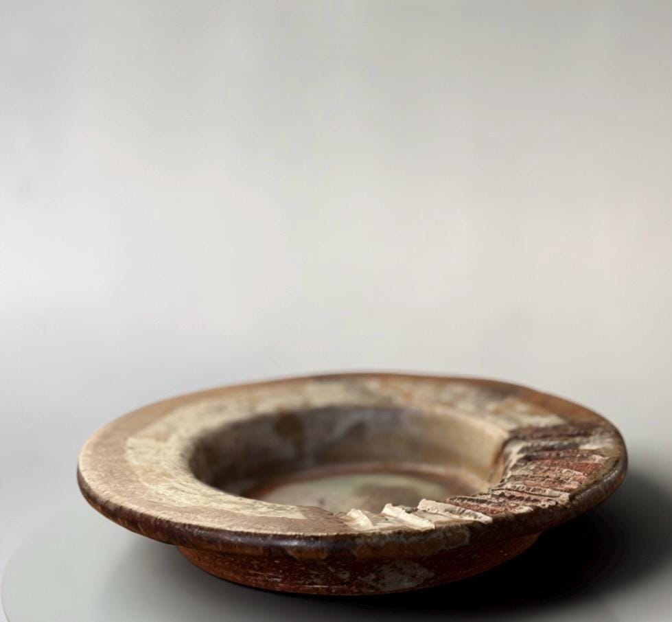 Axella stoneware bowl with rustic textured glaze