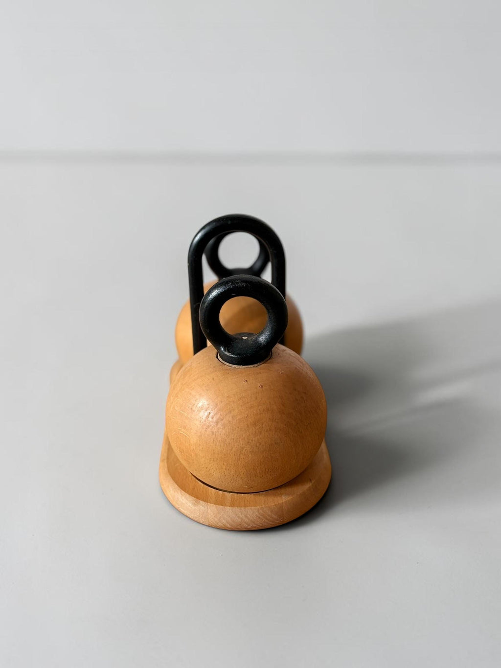 Bodum 'Ball Boy' salt and pepper mill set: Danish design classic in beech wood __etsy:8205315957