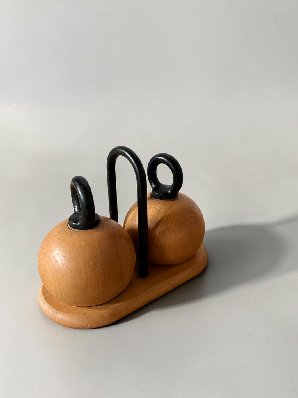 Bodum 'Ball Boy' salt and pepper mill set: Danish design classic in beech wood __etsy:8205315955