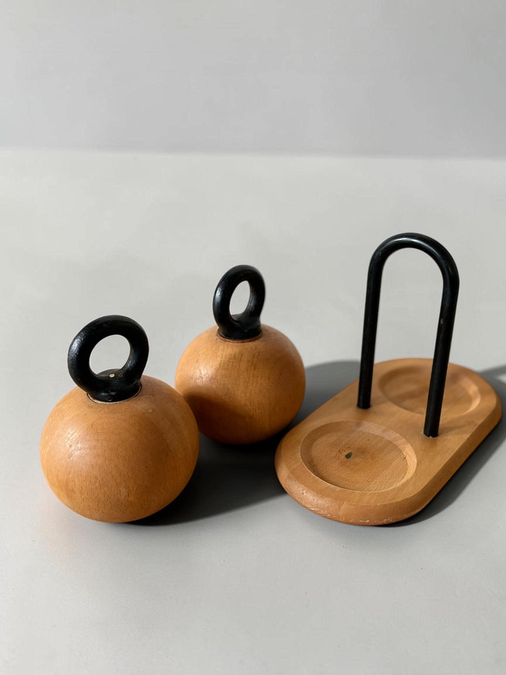 Bodum 'Ball Boy' salt and pepper mill set: Danish design classic in beech wood __etsy:8205315995