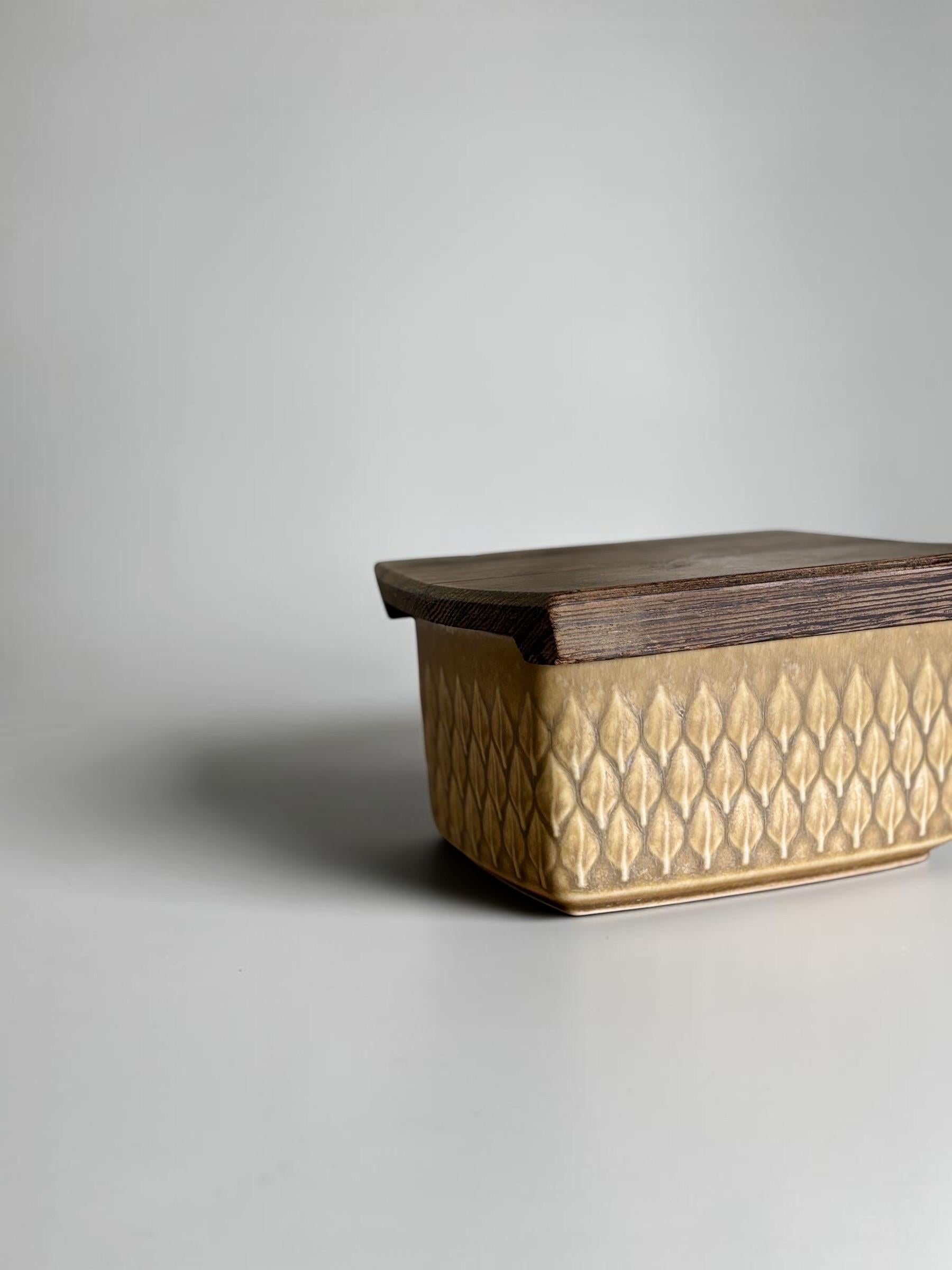 Jens H. Quistgaard "Relief" Butter Dish — Kronjyden / Bing & Grøndahl — Danish 1957 __etsy:8077874706