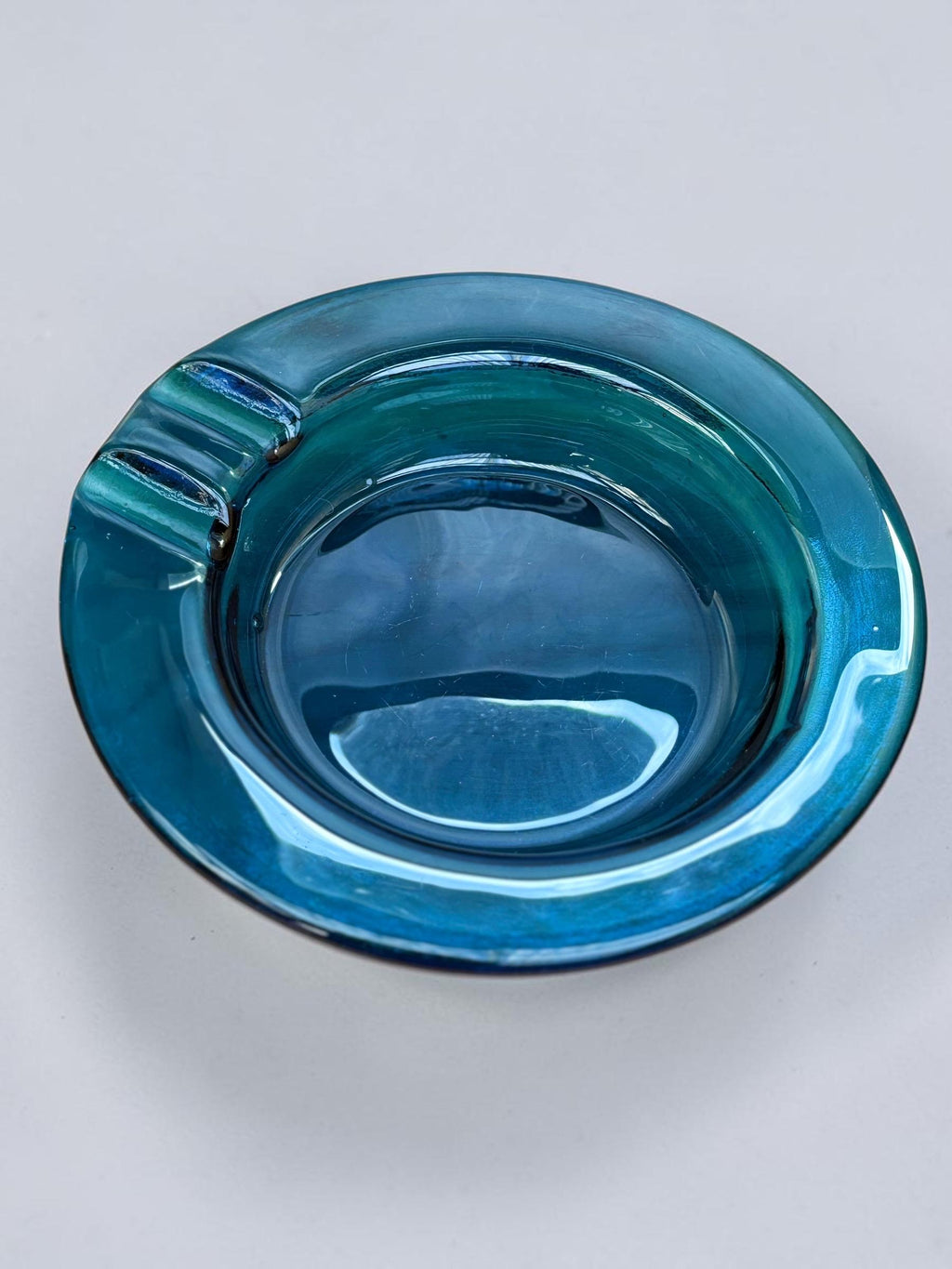 Michael Bang for Kastrup Holmegaard: Oceanblaa cigar ashtray. Danish art glass 1973 __etsy:8175096601