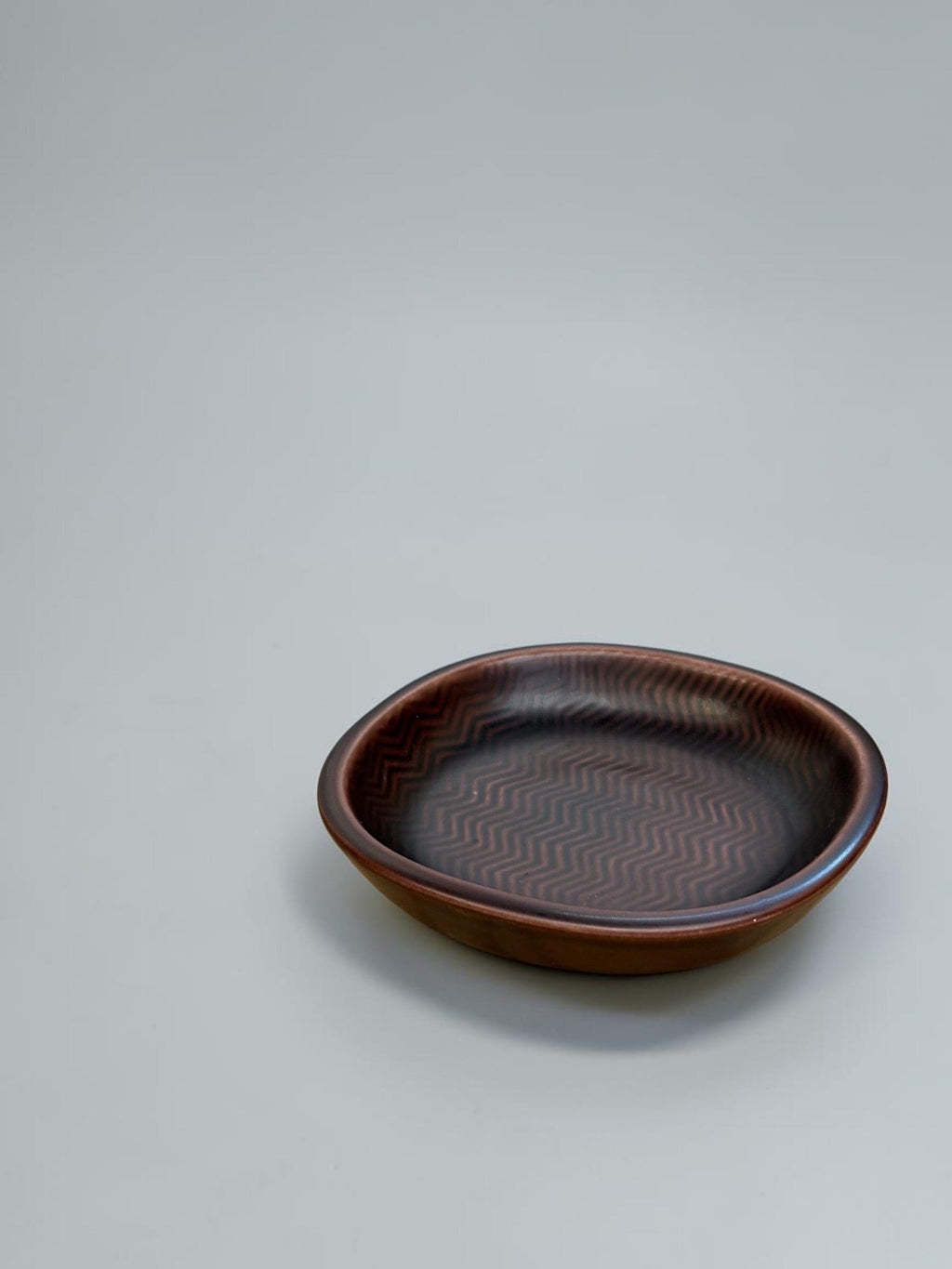 Nils Thorsson for Aluminia midcentury ‘Marselis’ bowl in oxblood wave glaze __etsy:8210875245