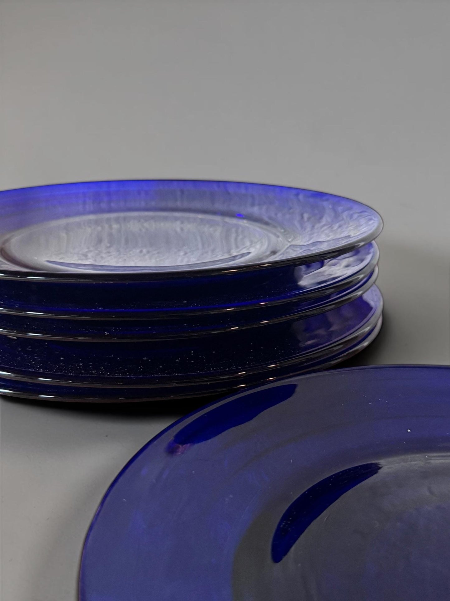 6 vintage Holmegaard Brokso (Broksø) glass plates designed by Jacob E. Bang. __etsy:8102088286