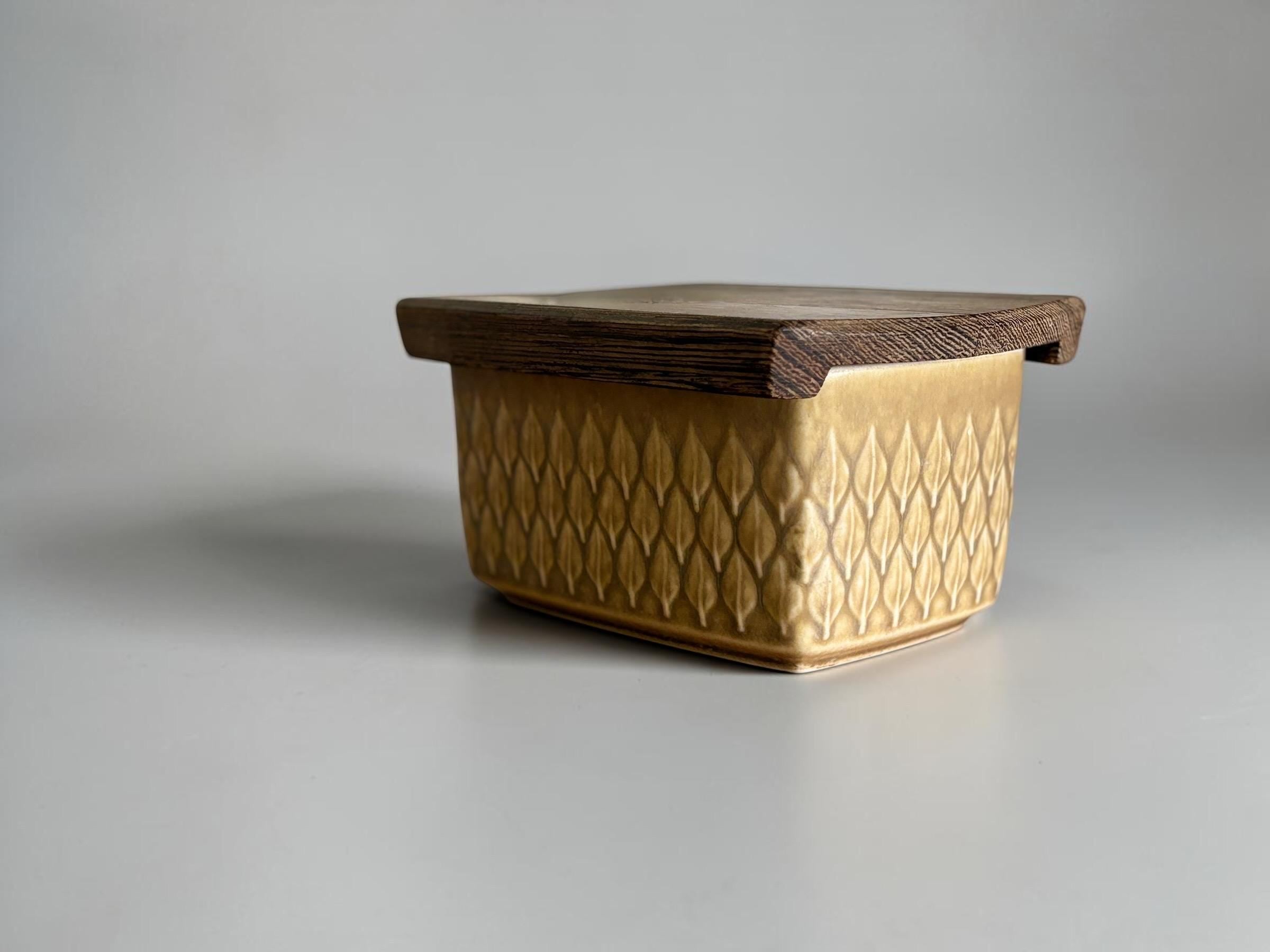 Jens H. Quistgaard "Relief" Butter Dish — Kronjyden / Bing & Grøndahl — Danish 1957 __etsy:8125792989