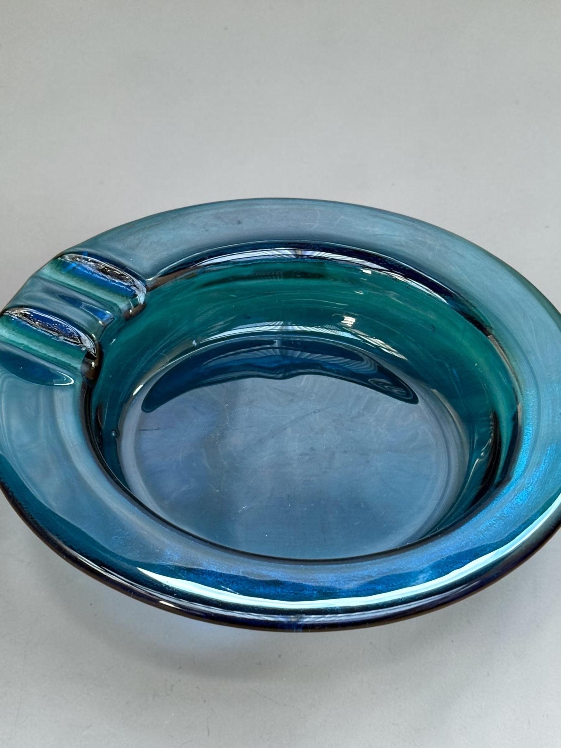 Michael Bang for Kastrup Holmegaard: Oceanblaa cigar ashtray. Danish art glass 1973 __etsy:8175096611