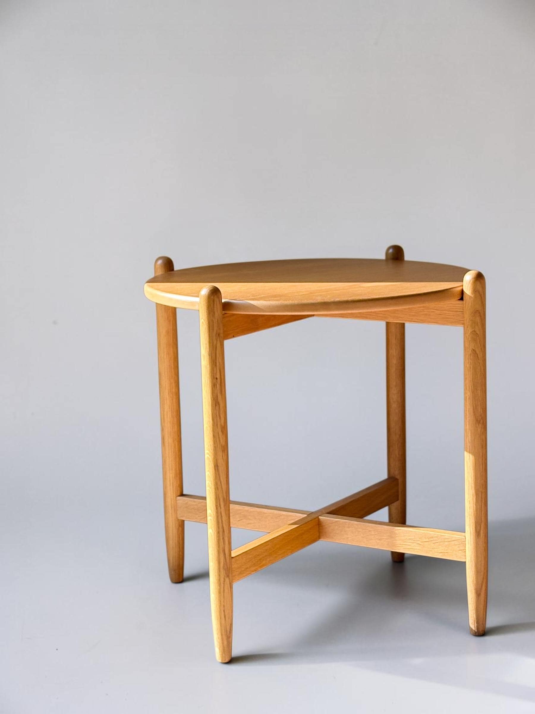 Vintage danish modern design solid oak tray accent table