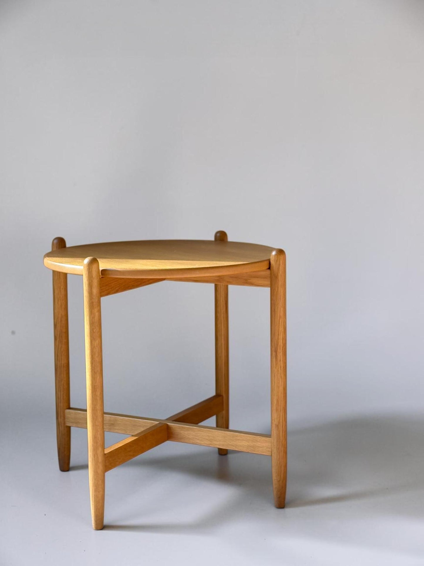 Vintage danish modern design solid oak tray accent table