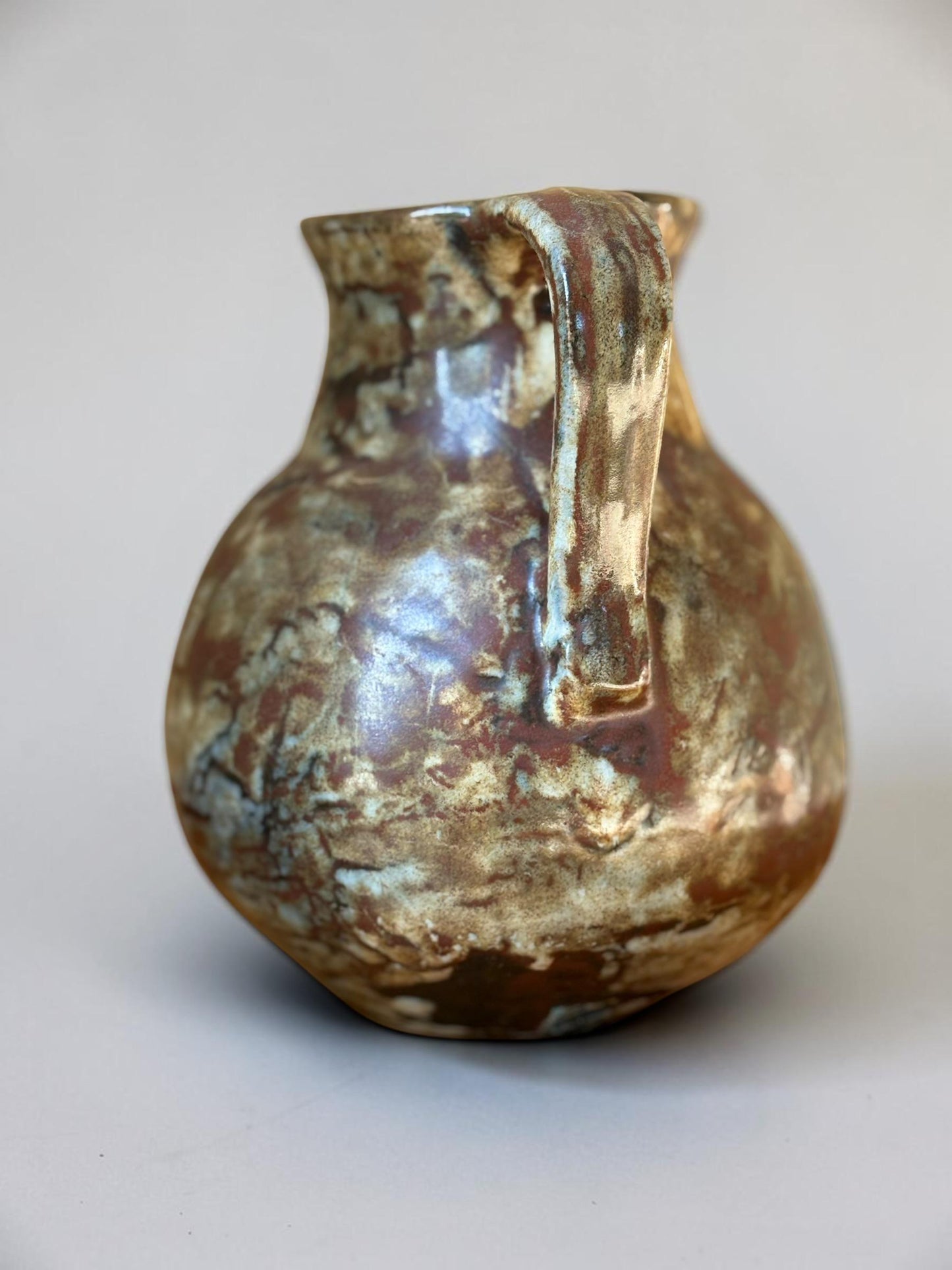 Signed Boris Vitlin handmade two-handle amphora vase with iridescent ash glaze
