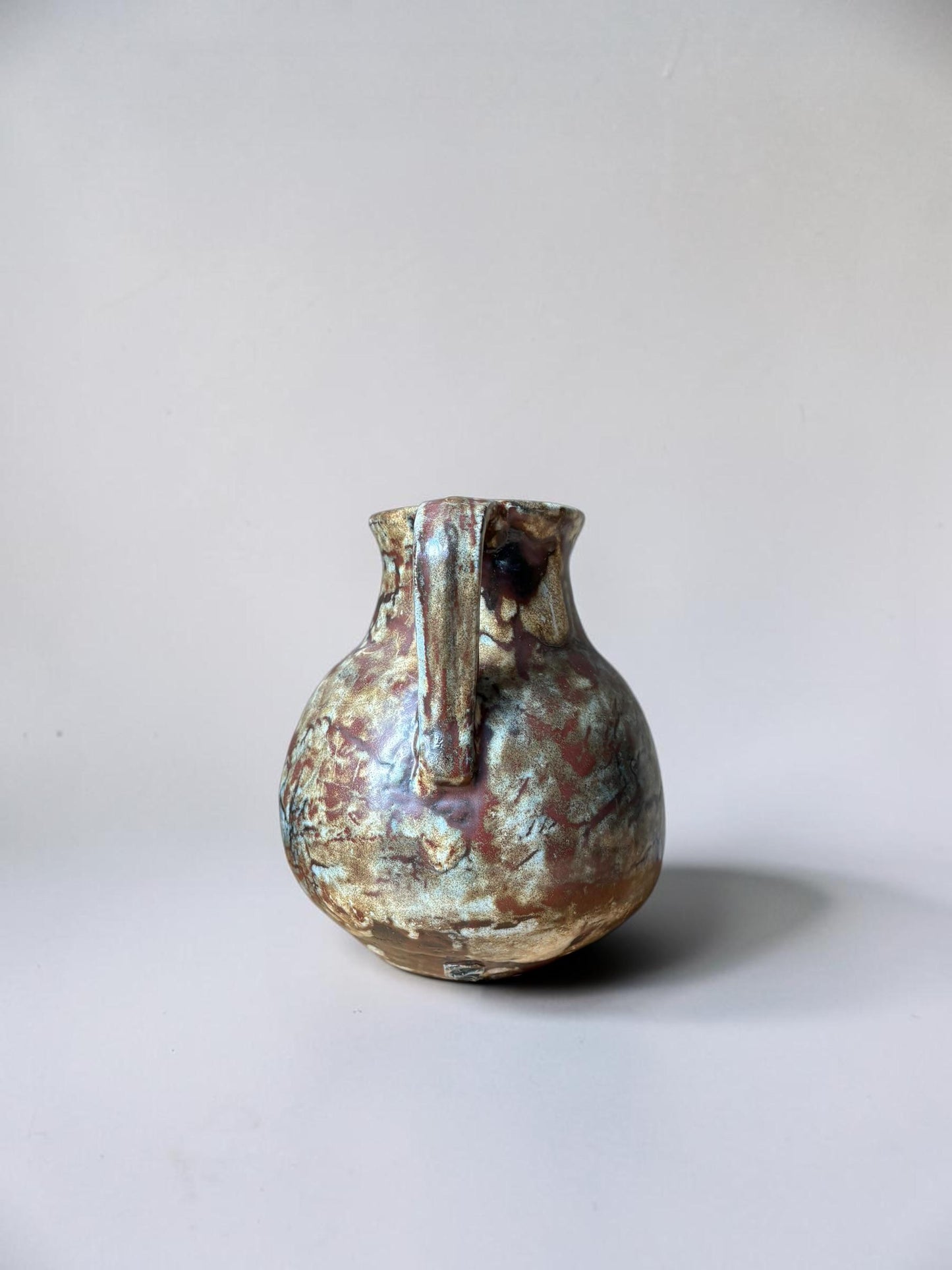 Signed Boris Vitlin handmade two-handle amphora vase with iridescent ash glaze