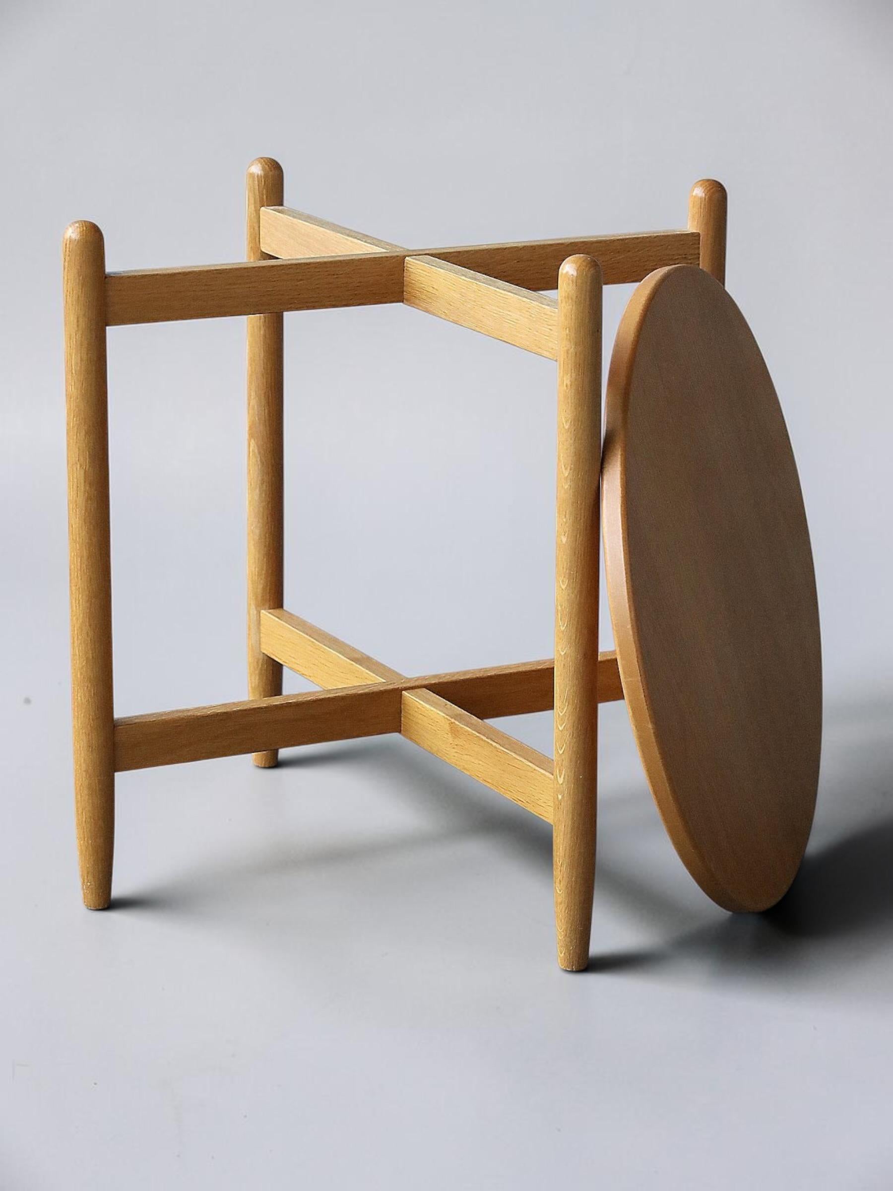 Vintage danish modern design solid oak tray accent table