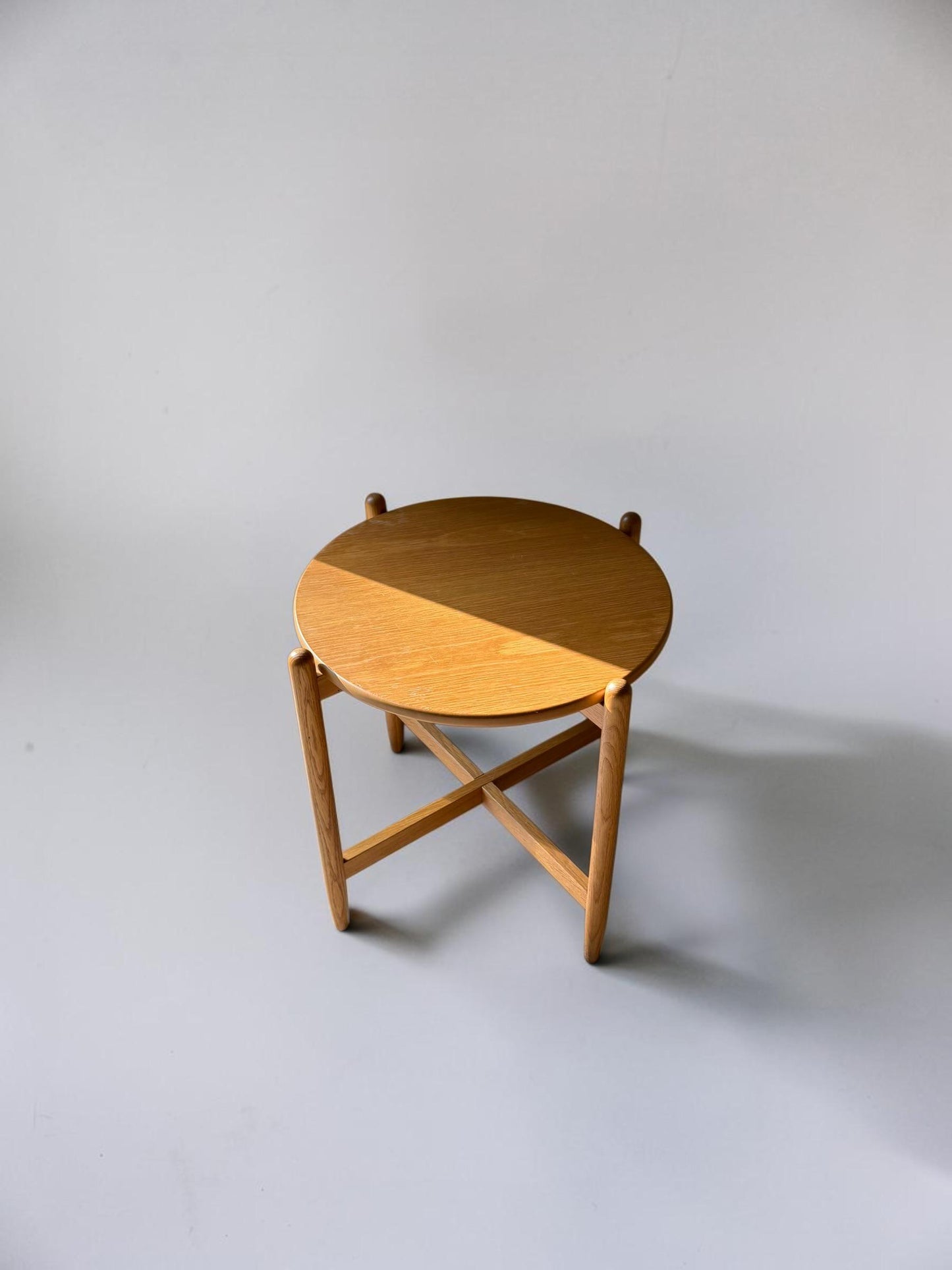 Vintage danish modern design solid oak tray accent table