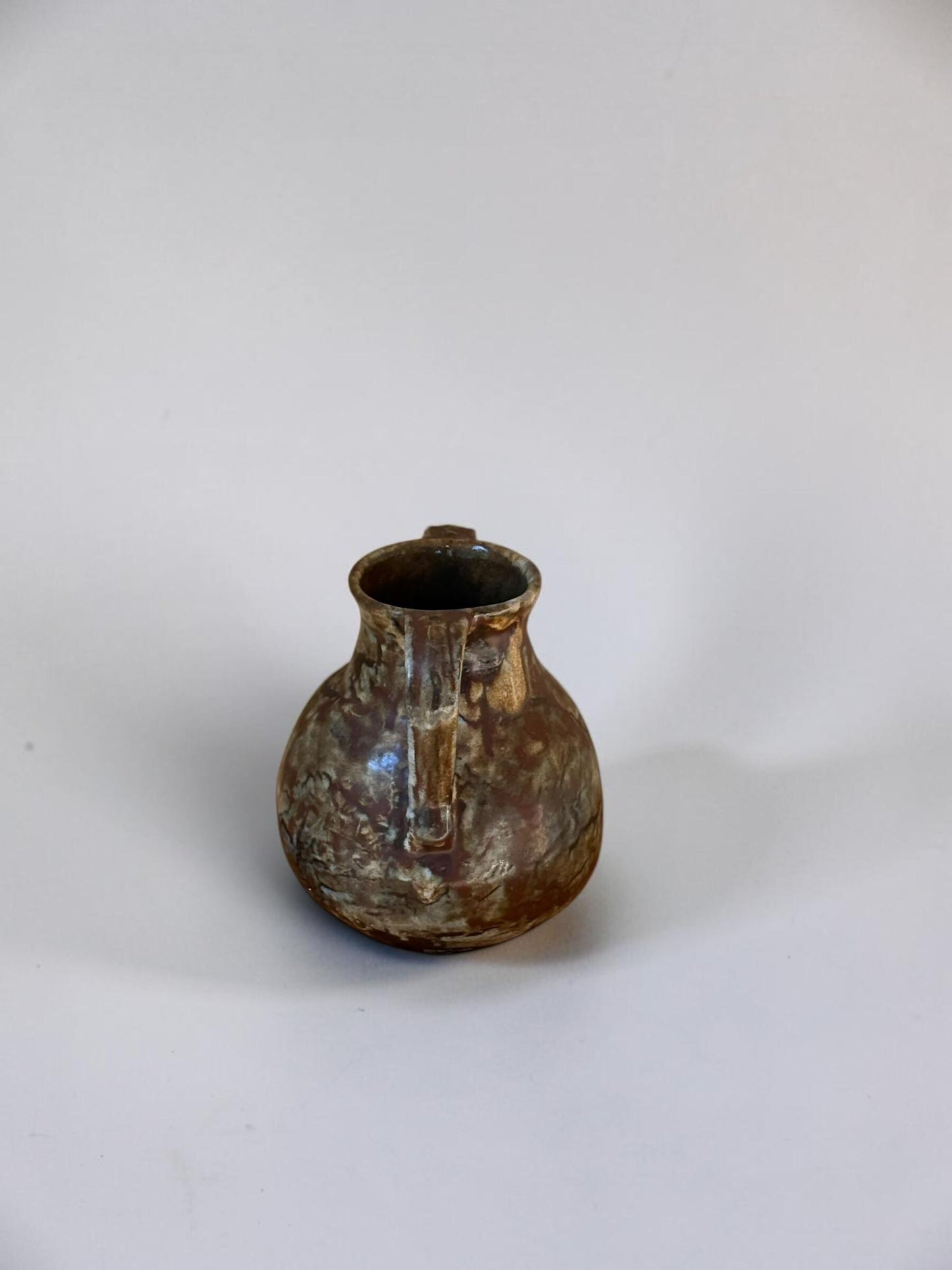Signed Boris Vitlin handmade two-handle amphora vase with iridescent ash glaze