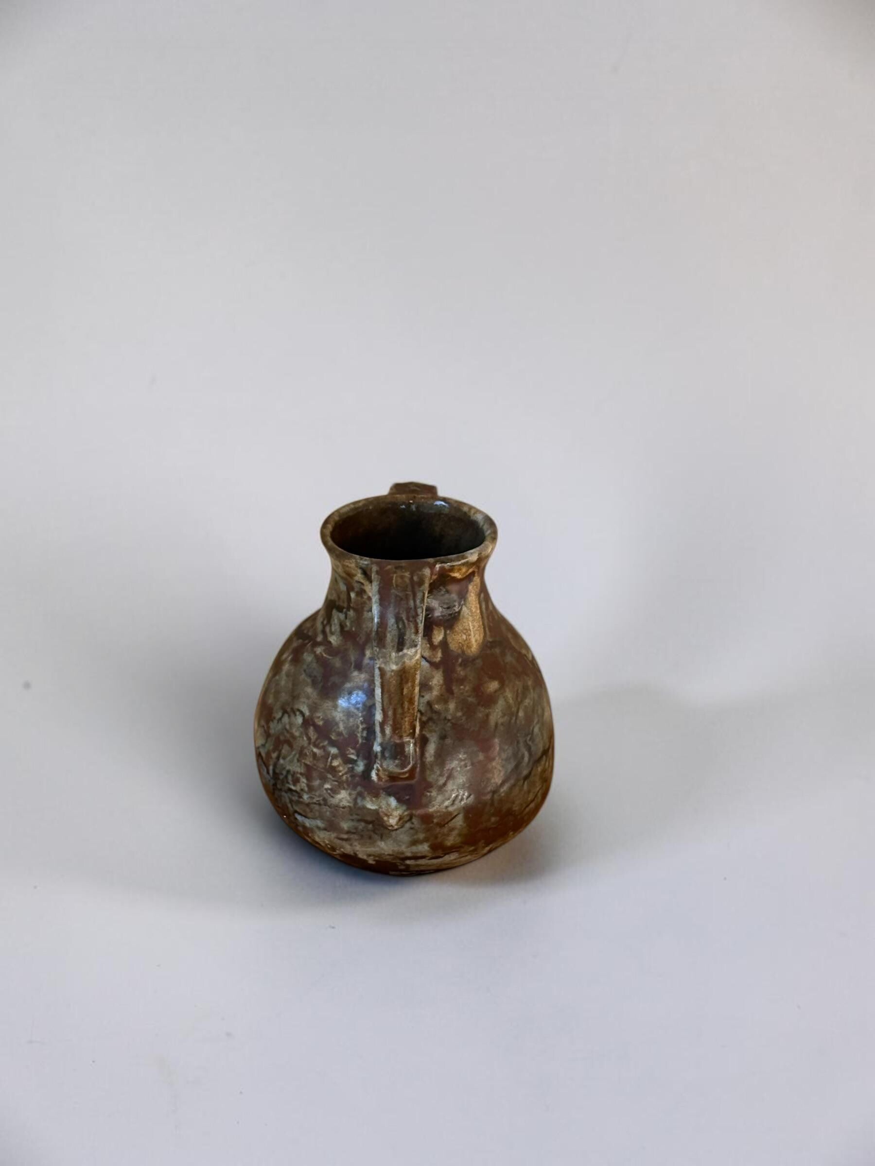Signed Boris Vitlin handmade two-handle amphora vase with iridescent ash glaze
