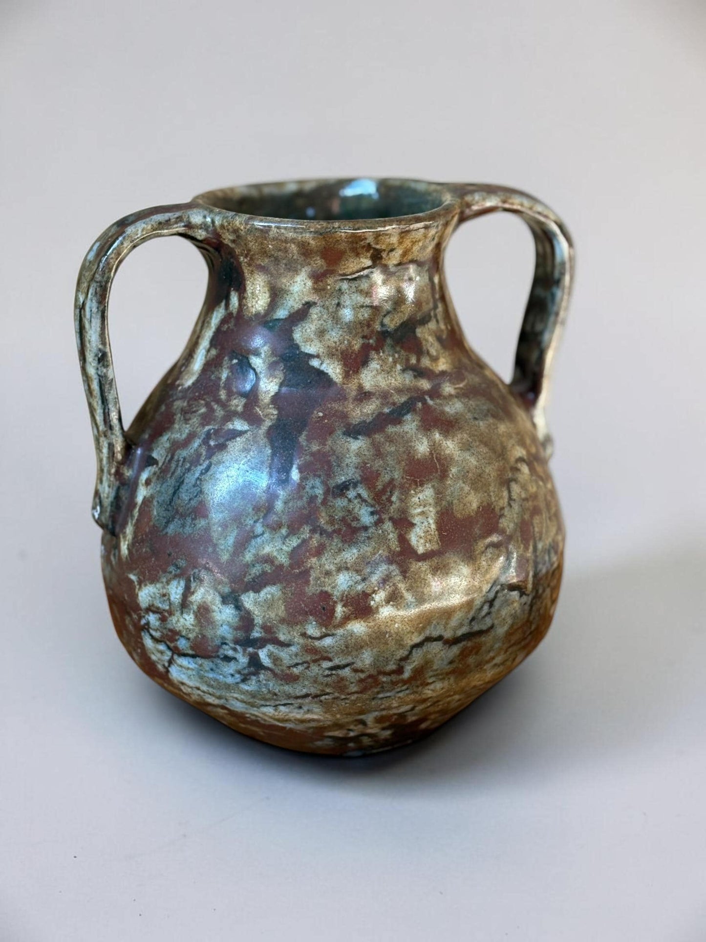 Signed Boris Vitlin handmade two-handle amphora vase with iridescent ash glaze